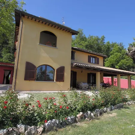 Вилла Casale Degli Ulivi 10&2, Emma Акваланга